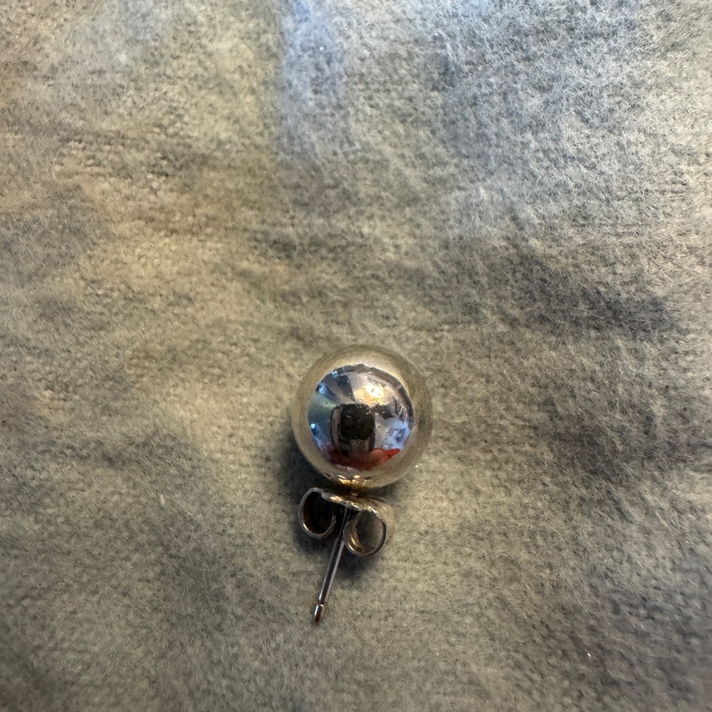 Tiffany & Co. Sterling Silver Bead Ball Stud Earring 10mm